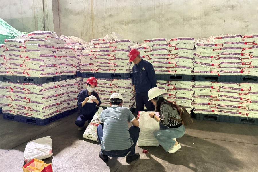 1747897602561740.jpg 抽檢現(xiàn)場1_副本.jpg